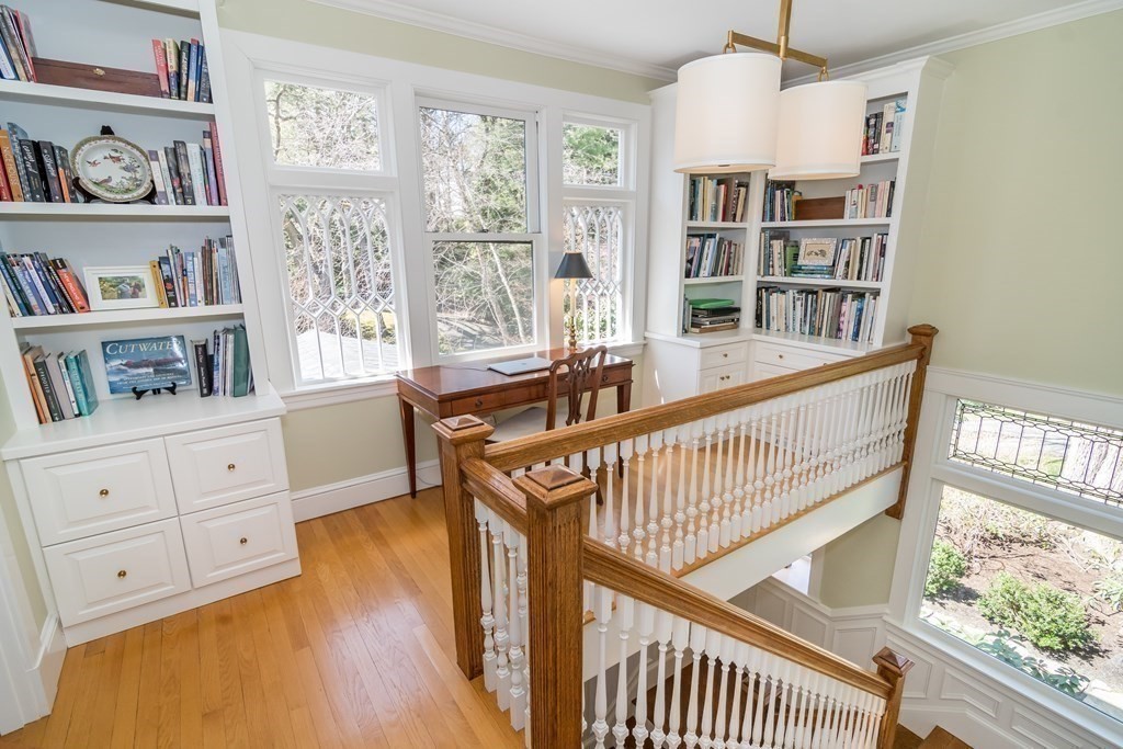 23 Chestnut Street Wellesley, MA 02481 - Photo 10 of 23
