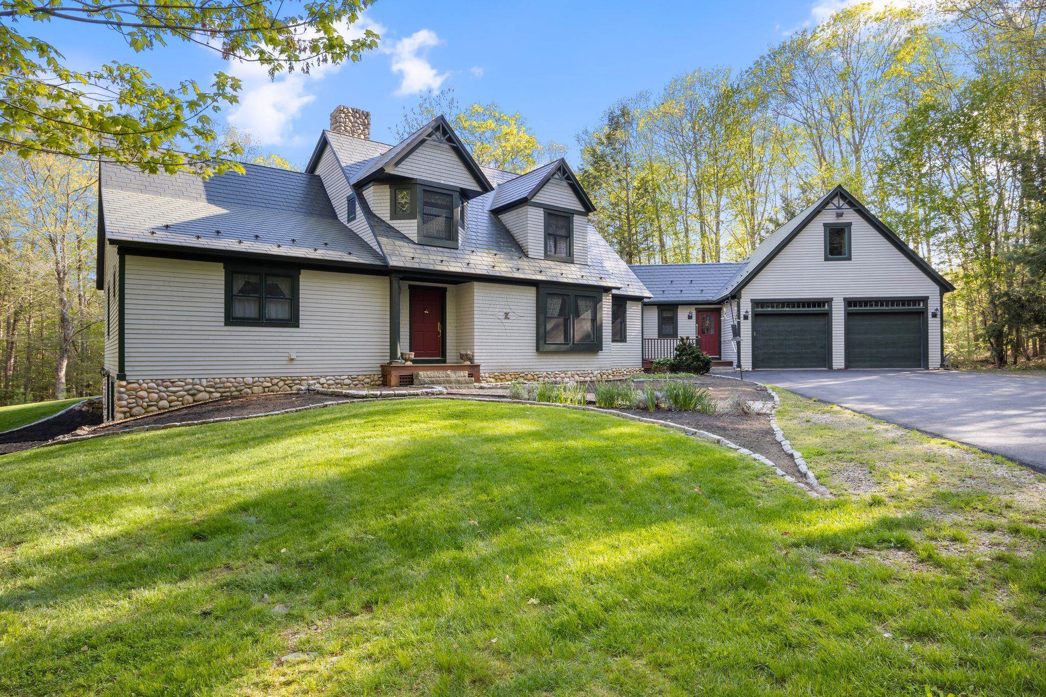 356 Brixham Road Eliot, ME 03903 - Photo 1 of 31