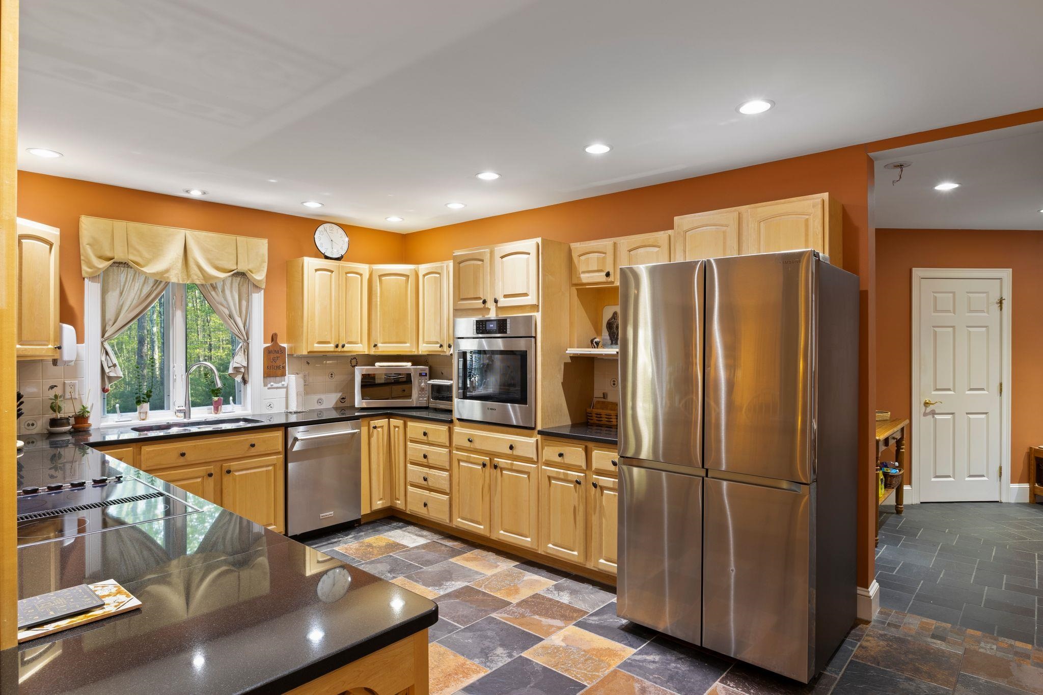 356 Brixham Road Eliot, ME 03903 - Photo 4 of 31