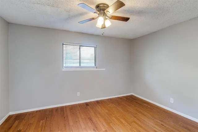 $785 | 5317 Junius Street, Unit 210, Dallas, TX 75214