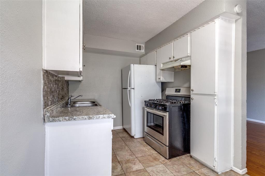 5317 Junius Street, Unit 210 Dallas, TX 75214 - Photo 12 of 17