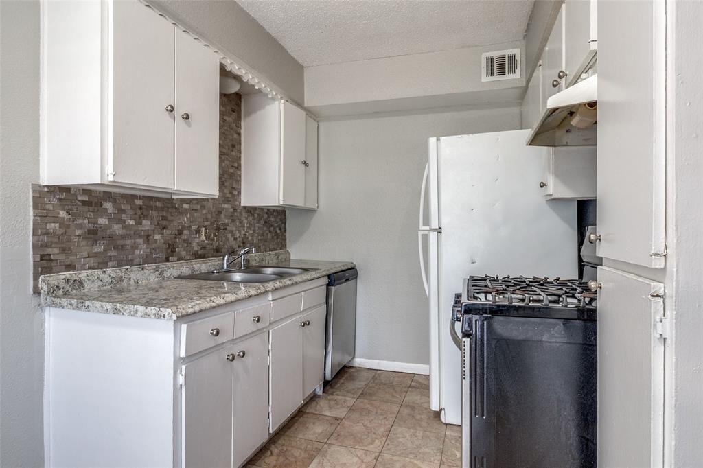 5317 Junius Street, Unit 210 Dallas, TX 75214 - Photo 13 of 17