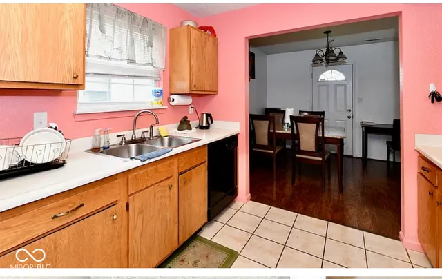 $1,600 | 5302 Cliff Ridge Drive, Indianapolis, IN 46217