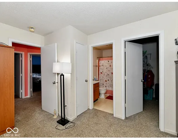 $1,600 | 5302 Cliff Ridge Drive, Indianapolis, IN 46217