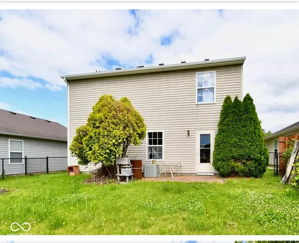 $1,600 | 5302 Cliff Ridge Drive, Indianapolis, IN 46217