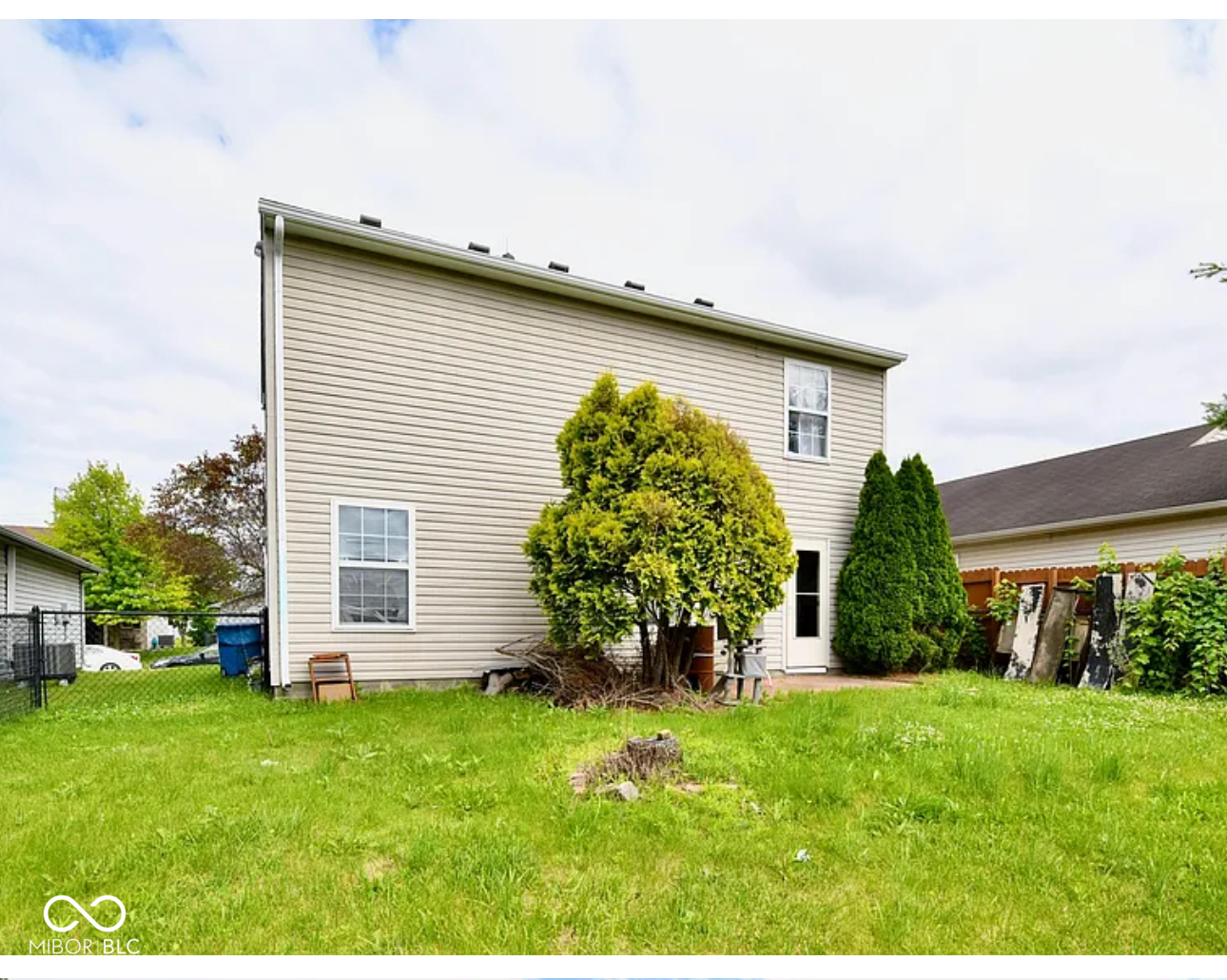 5302 Cliff Ridge Drive Indianapolis, IN 46217 - Photo 5 of 19