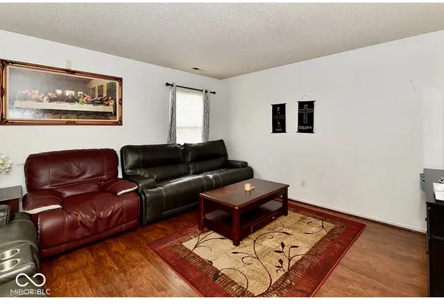 $1,600 | 5302 Cliff Ridge Drive, Indianapolis, IN 46217