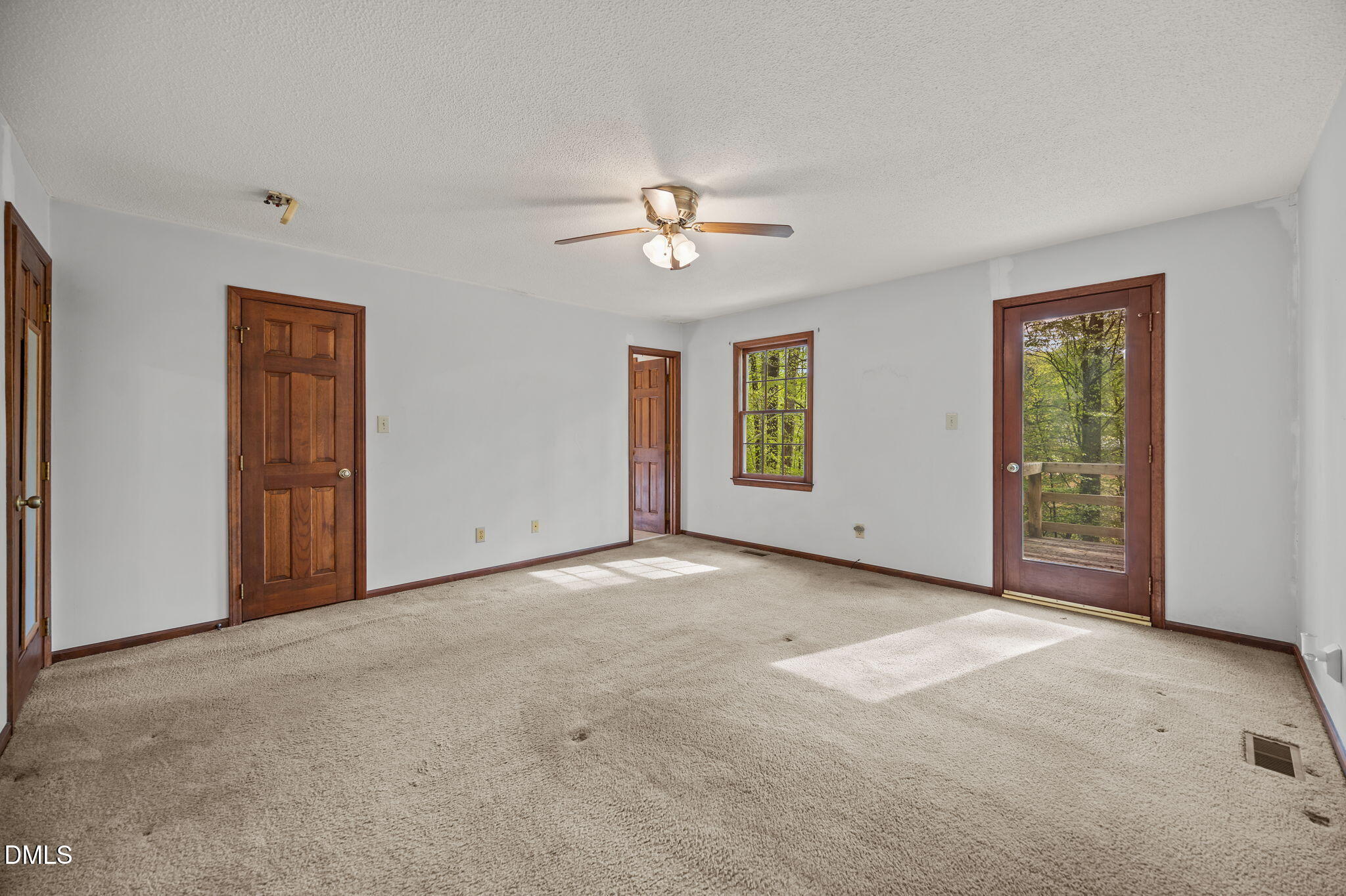 3904 Maplefield Drive Raleigh, NC 27613 - Photo 8 of 30 Gallery Image 8