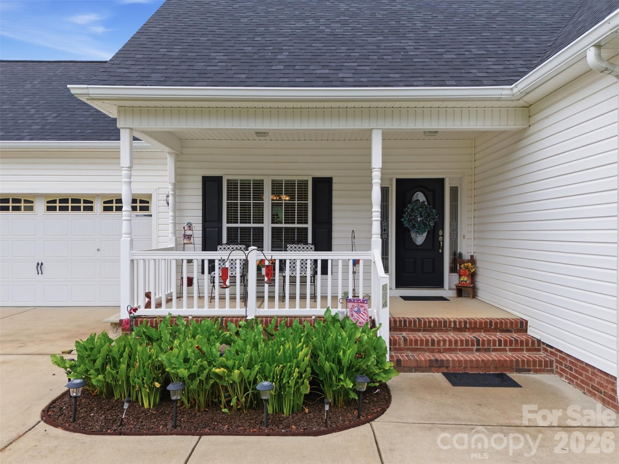 684 Pitts Road Catawba, SC 29704 - Photo 2 of 37
