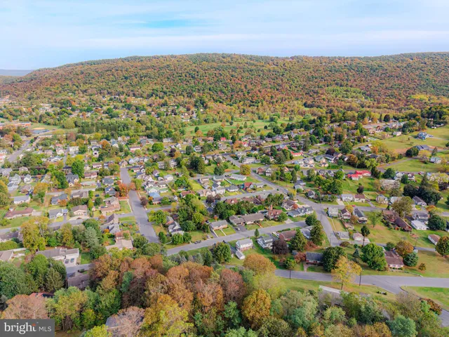 $255,000 | 680 Barclay Drive, Bedford, PA 15522