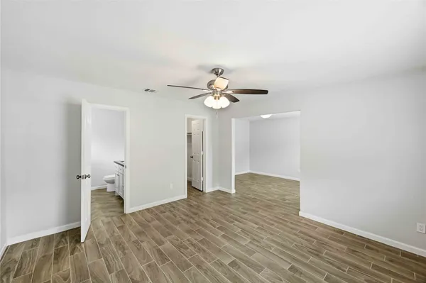 $1,800 | 5522 Bridgegate Drive, Spring, TX 77373