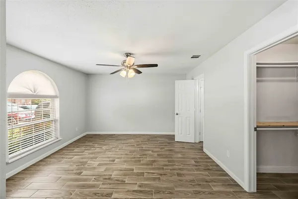 $1,800 | 5522 Bridgegate Drive, Spring, TX 77373