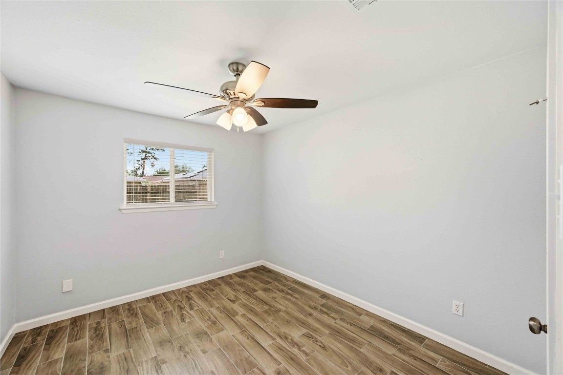 5522 Bridgegate Drive Spring, TX 77373 - Photo 18 of 22