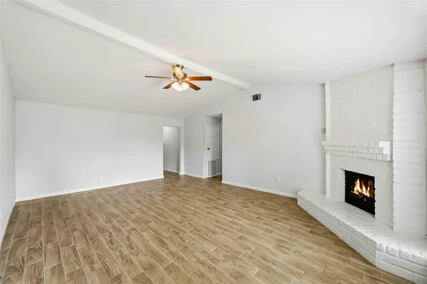 $1,800 | 5522 Bridgegate Drive, Spring, TX 77373