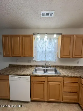 $1,450 | 122 Horse Shoe Bend, Jacksonville, NC 28546
