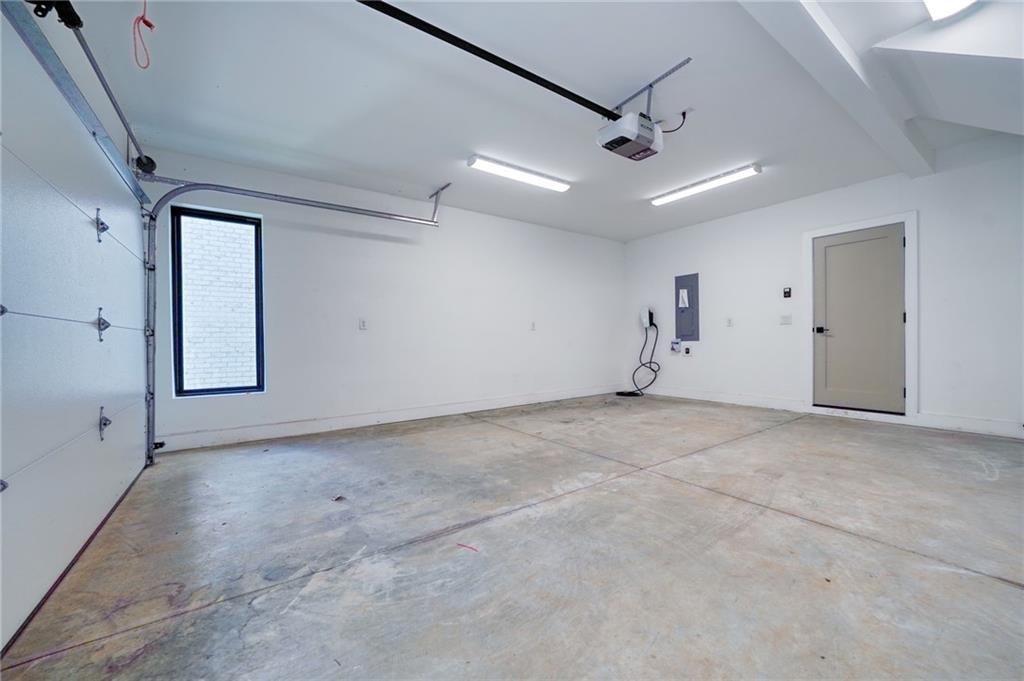 825 Barnett Street Northeast Atlanta, GA 30306 - Photo 44 of 44 a view of an empty room