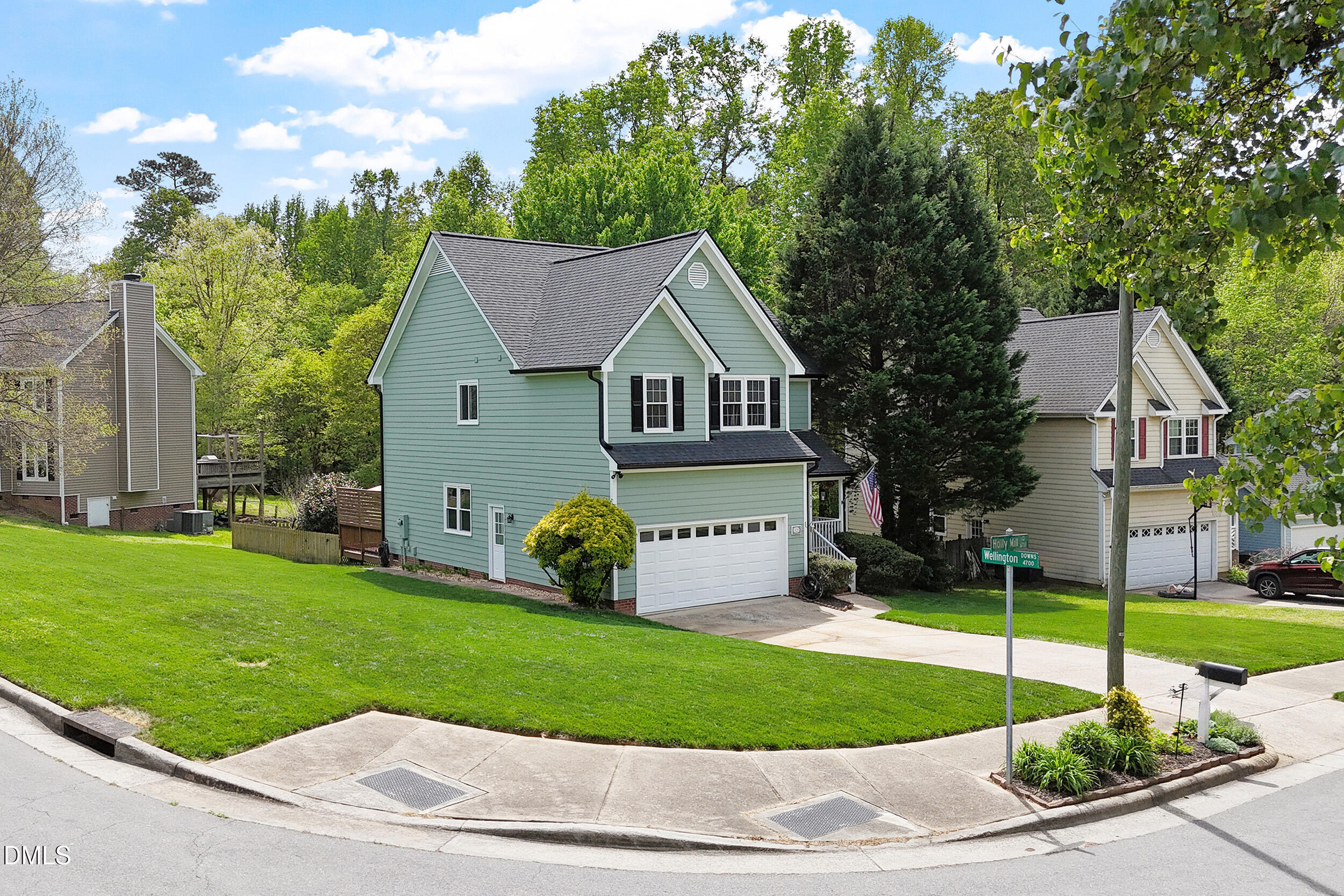 6716 Holly Mill Court Raleigh, NC 27613 - Photo 35 of 55 Gallery Image 35