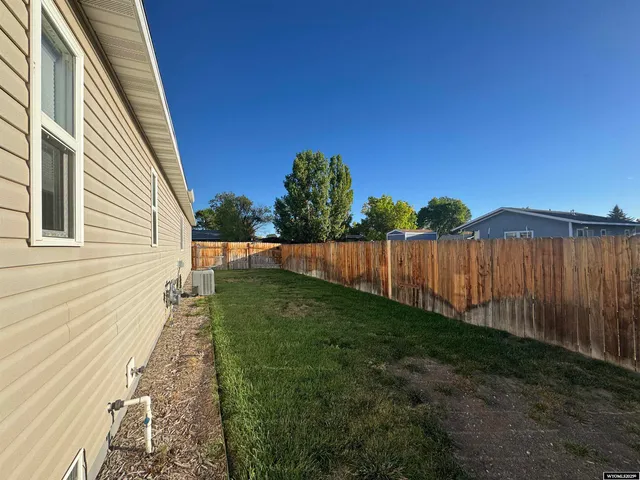 $329,900 | 1217 East Jackson Avenue, Riverton, WY 82501