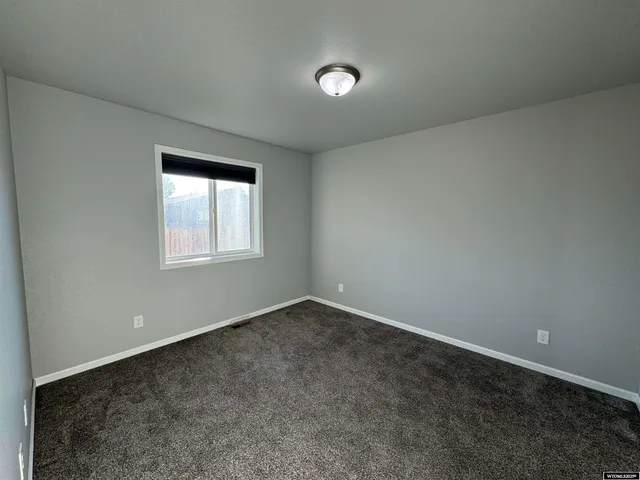 $329,900 | 1217 East Jackson Avenue, Riverton, WY 82501