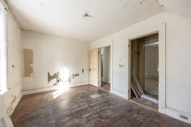 $45,000 | 42 1st Street, Milo, ME 04463