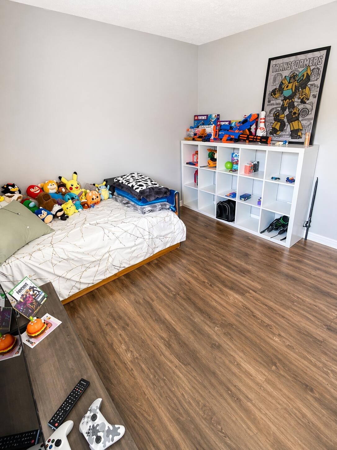 272 Jacoby Drive Manchester, TN 37355 - Photo 17 of 21 a room with toys and wooden floor