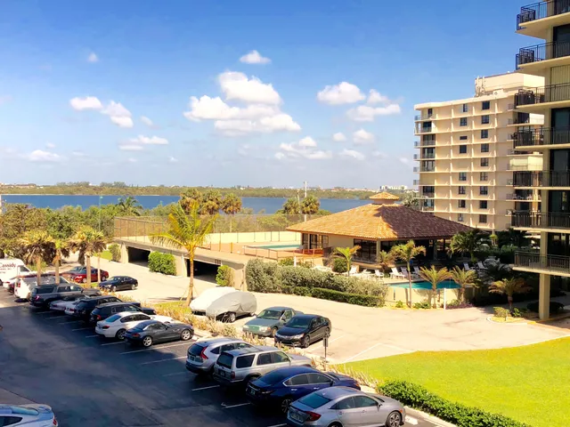 a view of yard with swimming pool