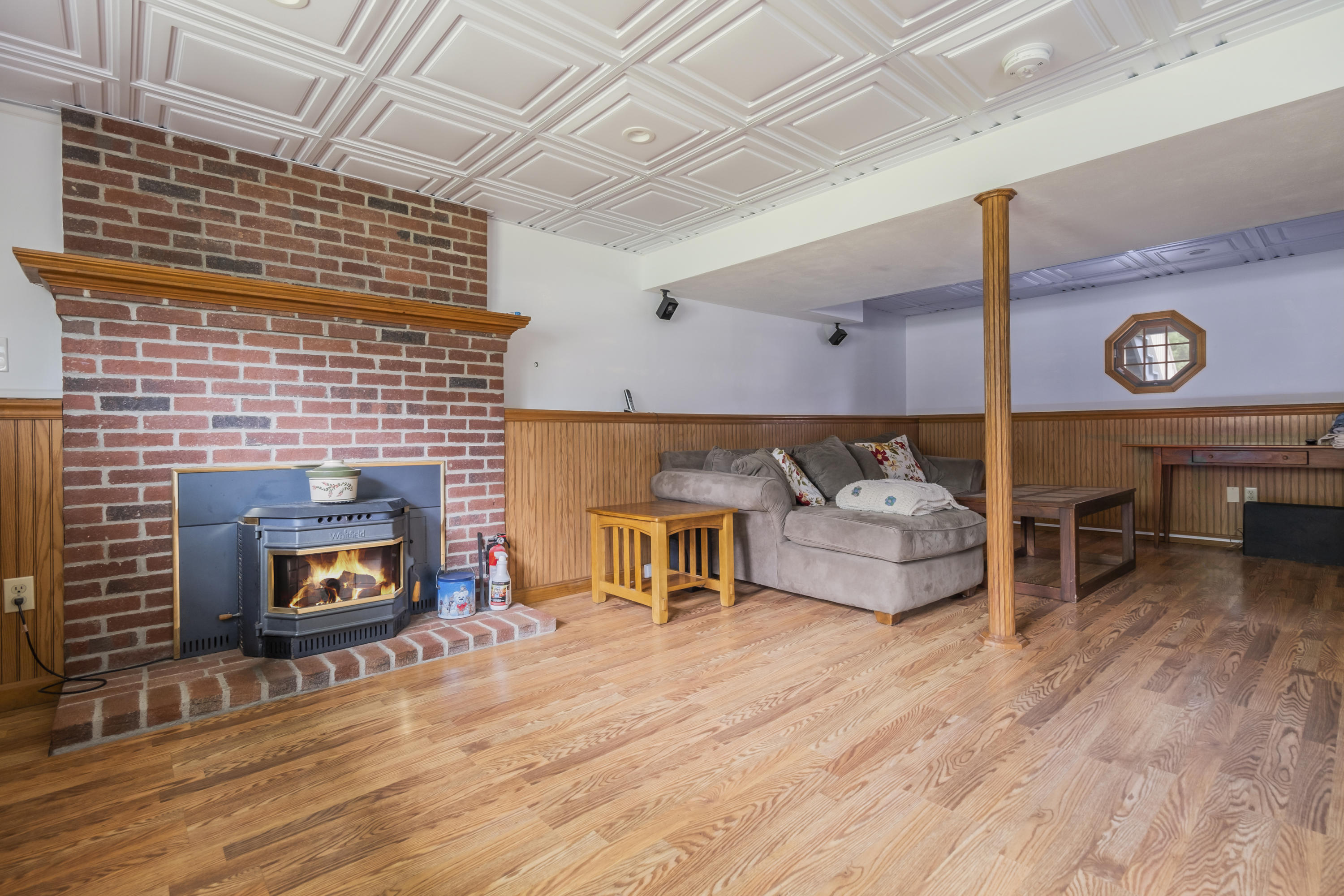 509 Center Street Raynham, MA 02767 - Photo 20 of 31 Family Rm 1