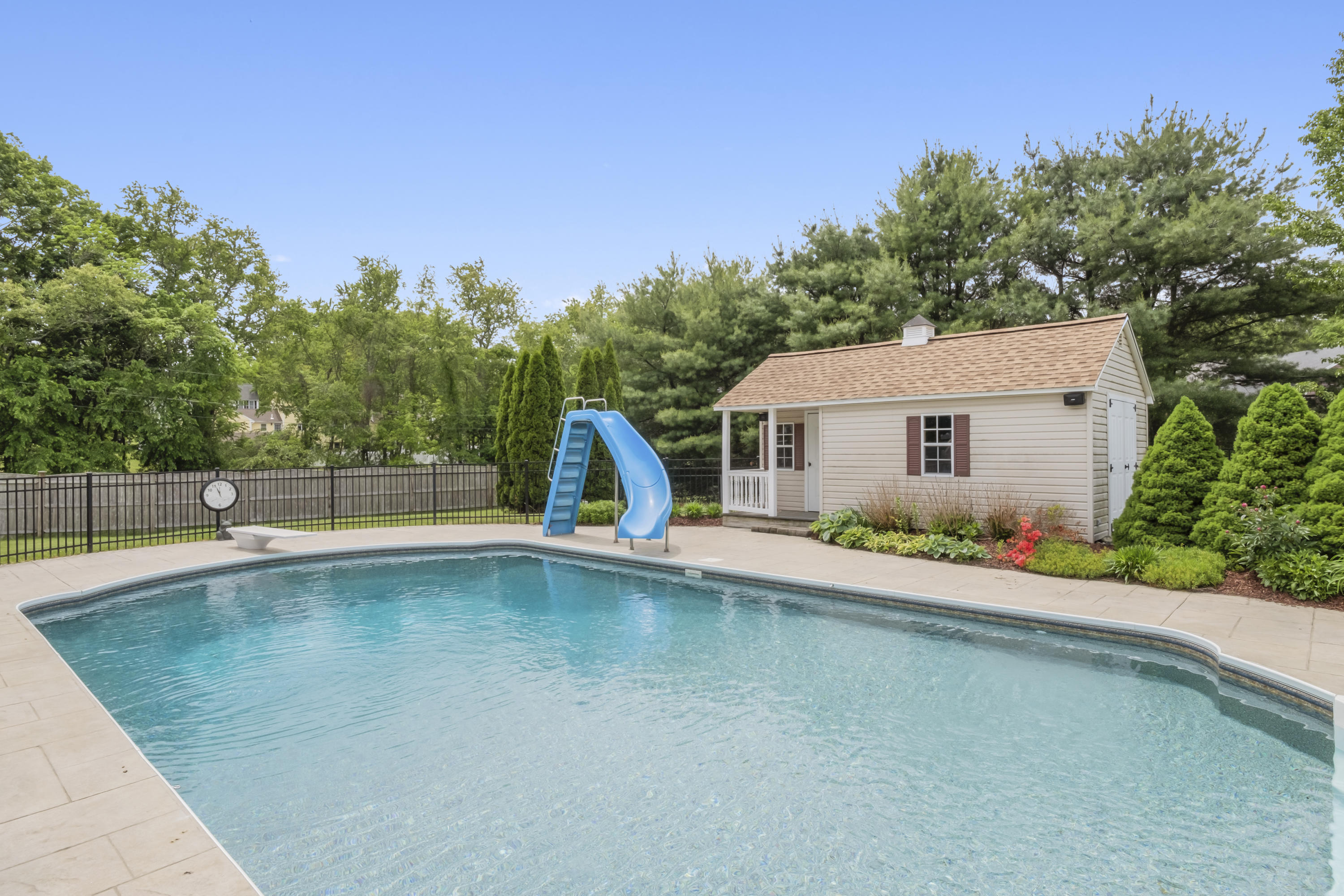 509 Center Street Raynham, MA 02767 - Photo 27 of 31 Pool/Pool House