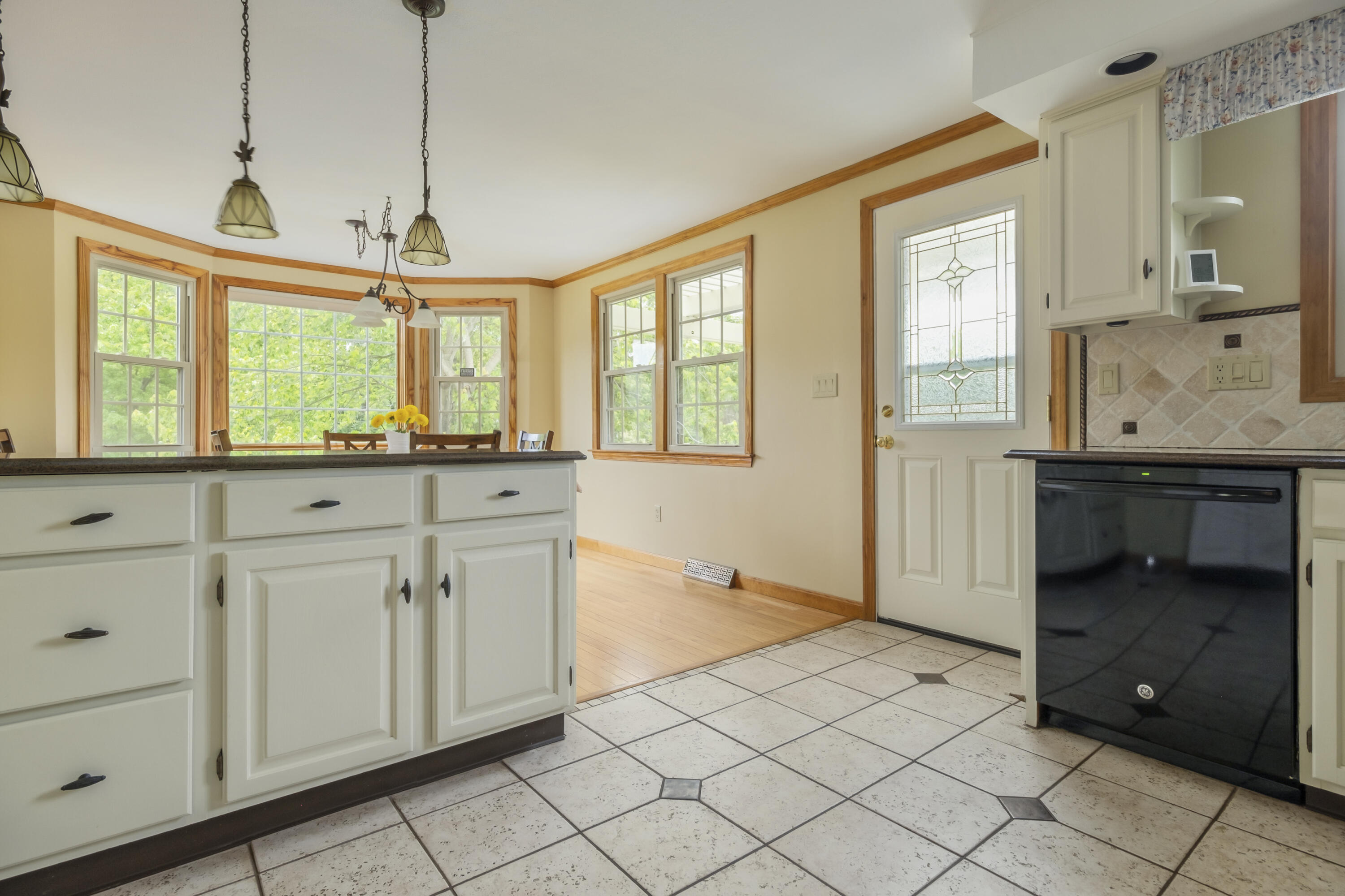509 Center Street Raynham, MA 02767 - Photo 4 of 31 Kitchen 2