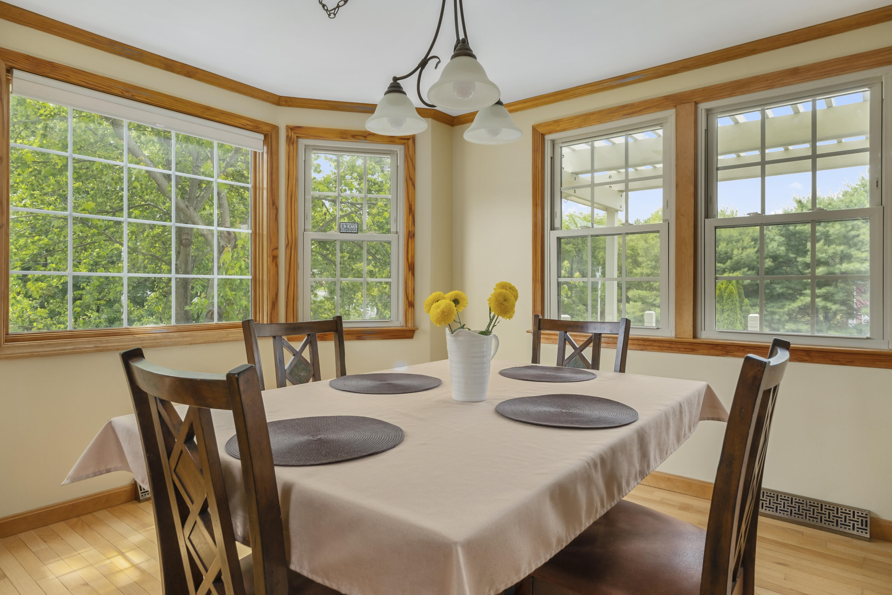 509 Center Street Raynham, MA 02767 - Photo 5 of 31 Dining Rm 1