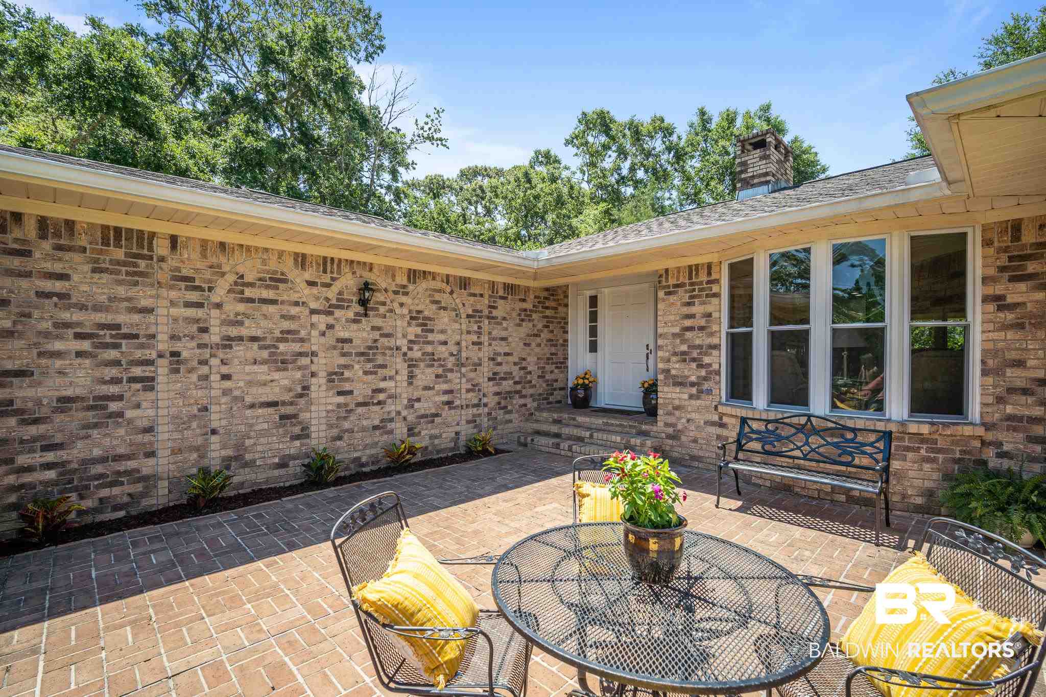 8 Signal Hill Road Daphne, AL 36527 - Photo 2 of 37 Courtyard