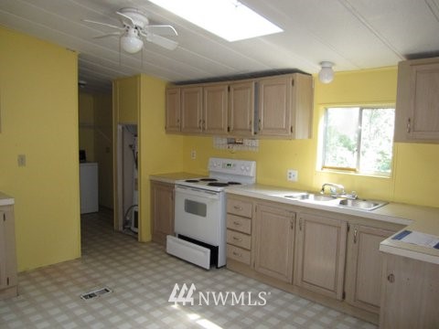 14356 Carney Lake Road Southwest Port Orchard, WA 98367 - Photo 6 of 14 Gallery Image 6