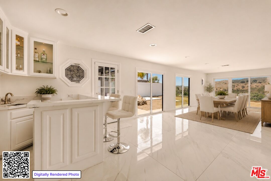 5703 Parkmor Road Calabasas, CA 91302 - Photo 7 of 35
