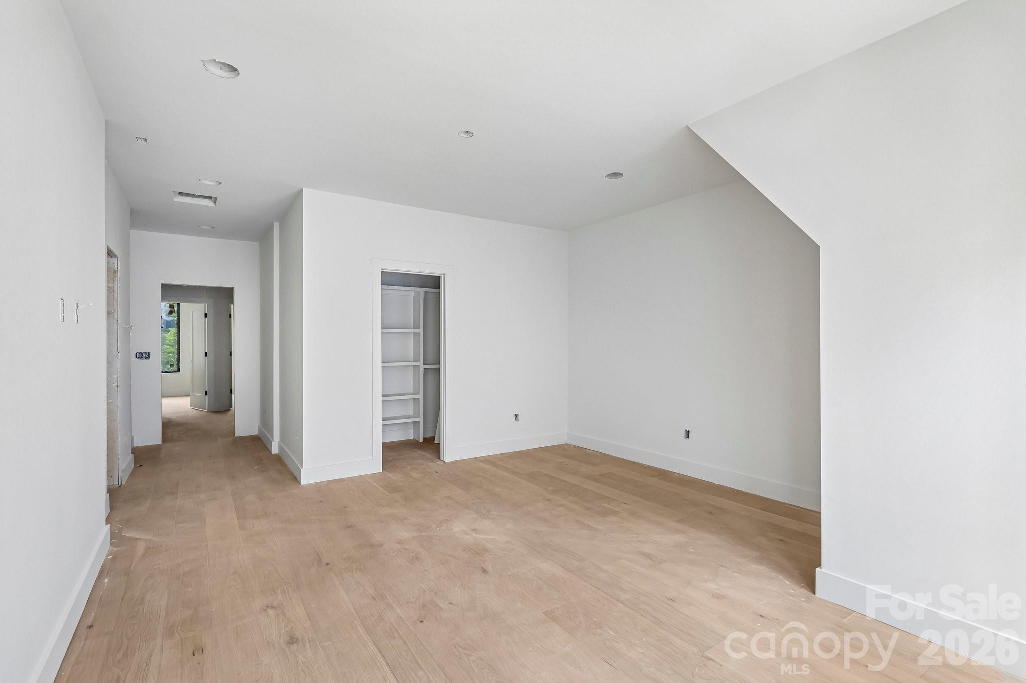 1539 Crystal Road Charlotte, NC 28205 - Photo 14 of 40 Gallery Image 14