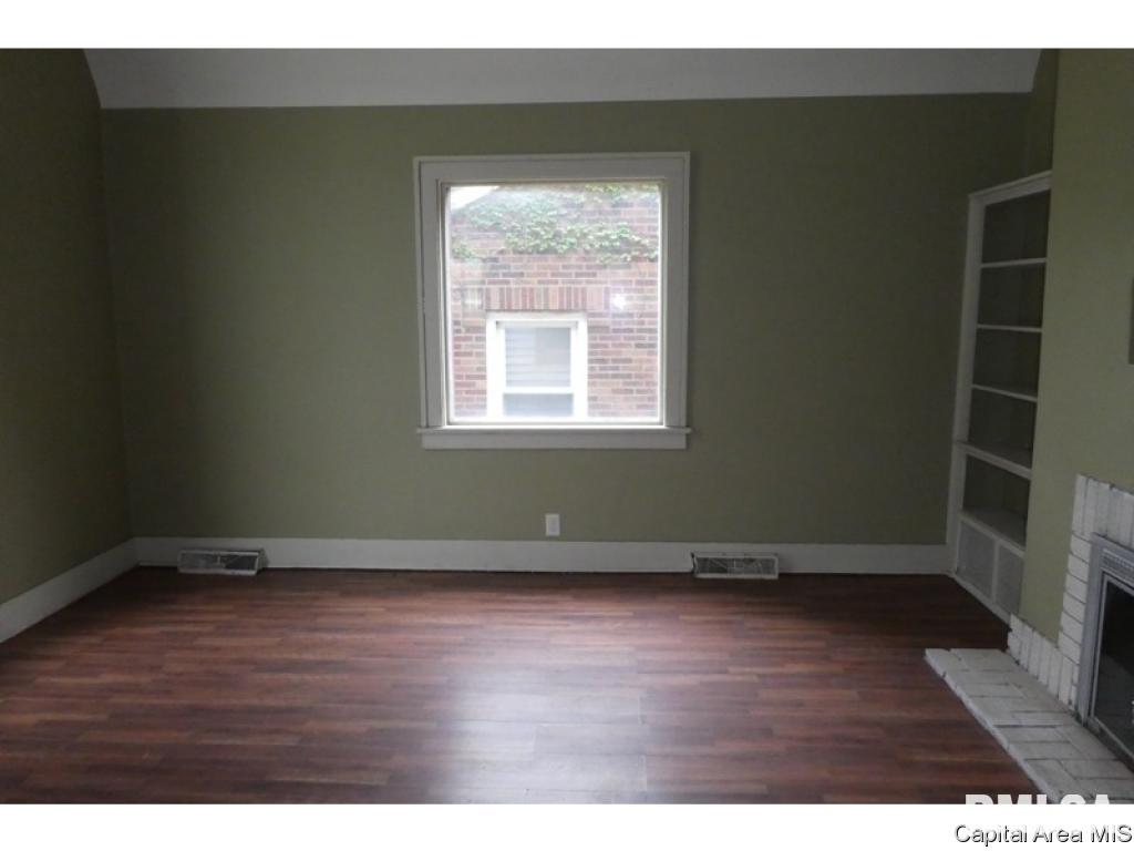 525 Broad Place Springfield, IL 62703 - Photo 3 of 15
