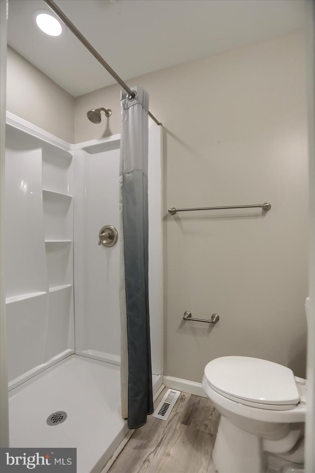 1207 Anglesea Street Baltimore, MD 21224 - Photo 14 of 28