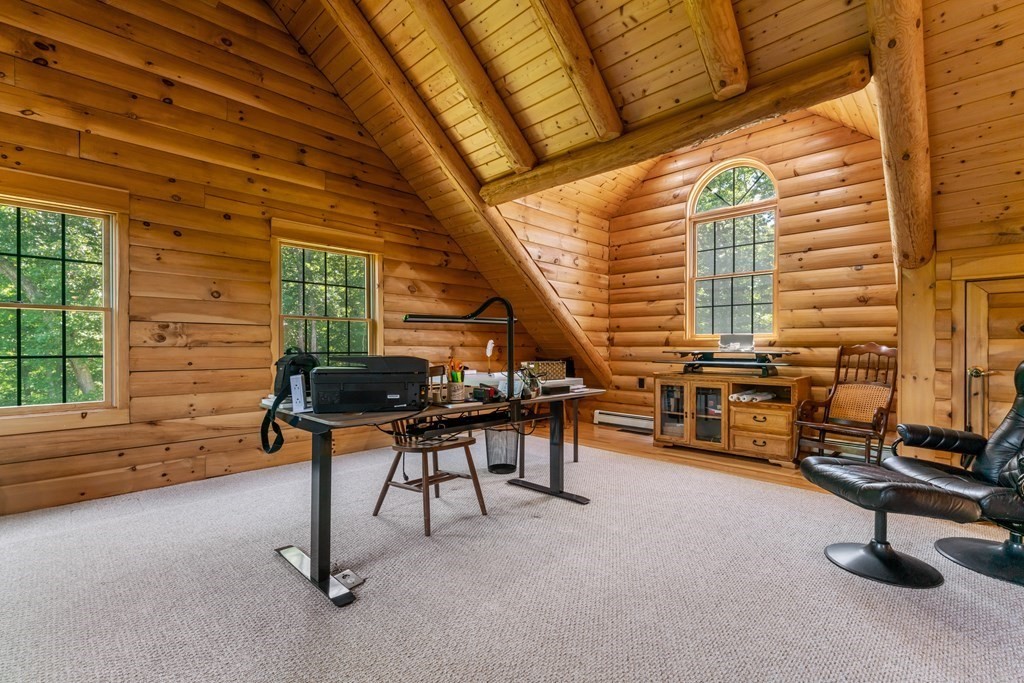 81 Griggs Road Sutton, MA 01590 - Photo 22 of 42