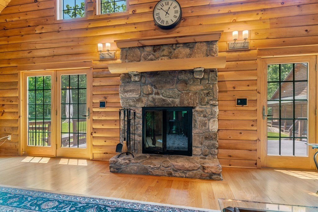 81 Griggs Road Sutton, MA 01590 - Photo 7 of 42