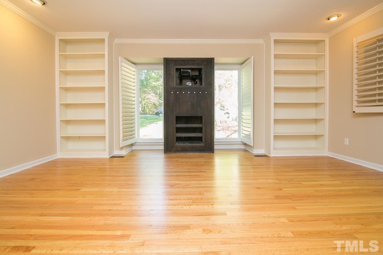 3421 Cromwell Road Durham, NC 27705 - Photo 4 of 23 Gallery Image 4