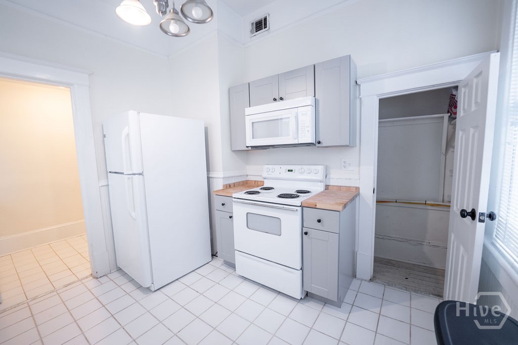 816 Drayton Street, Unit 3B Savannah, GA 31401 - Photo 11 of 20