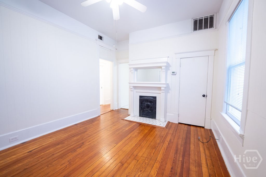 816 Drayton Street, Unit 3B Savannah, GA 31401 - Photo 2 of 20