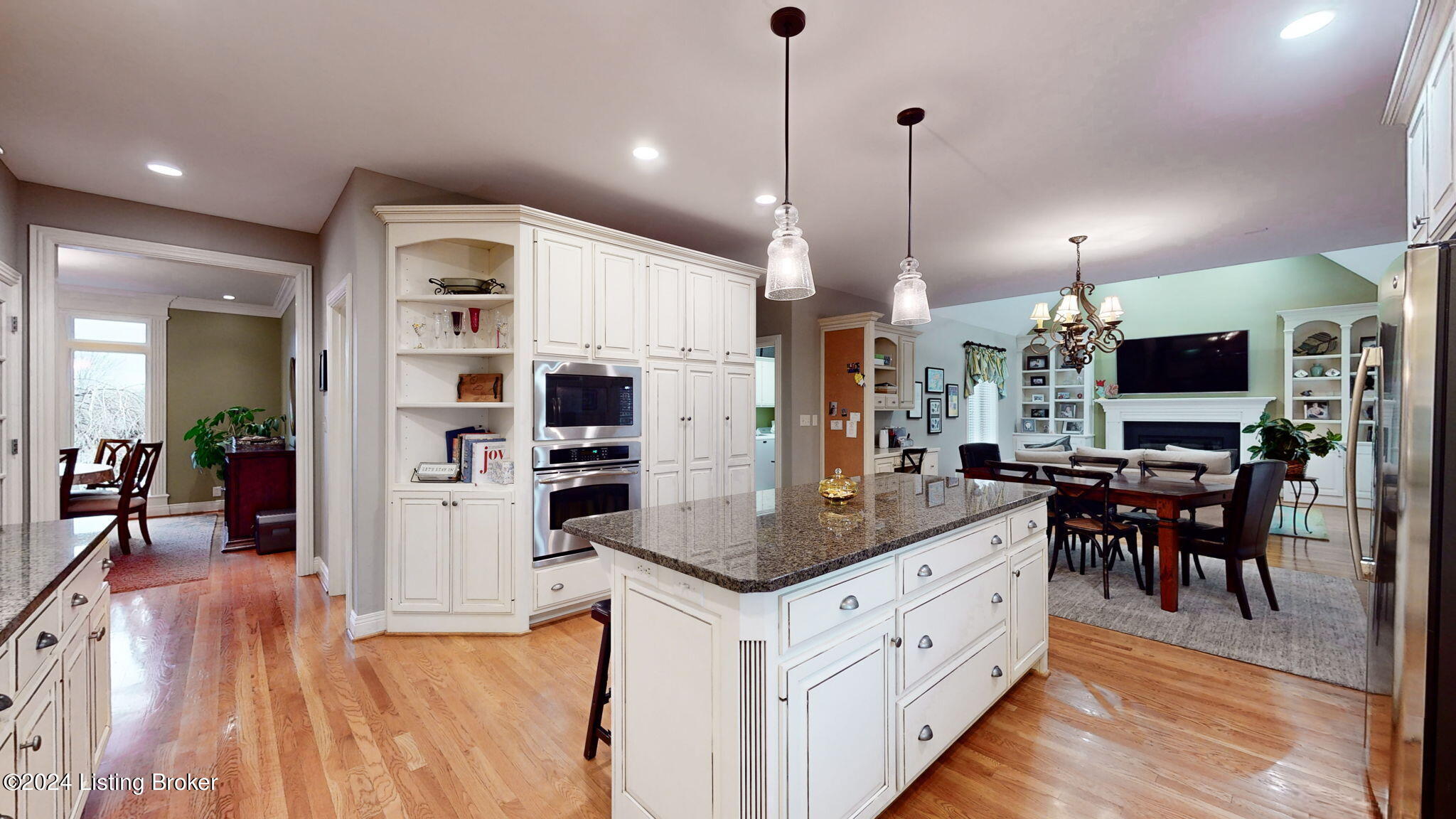 2902 Doe Ridge Court Prospect, KY 40059 - Photo 15 of 77 Kitchen