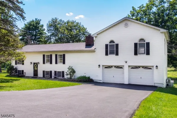 $749,000 | 19 Little Road, Lafayette, NJ 07848