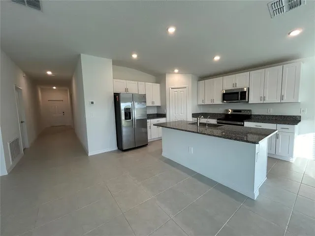 $2,350 | 13095 Calcite Blue Avenue, Wimauma, FL 33598