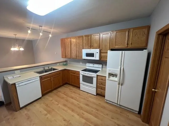 $239,900 | 1820 Mockingbird Avenue, Shakopee, MN 55379