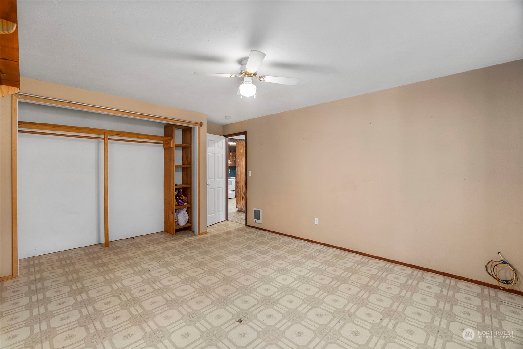 35 McIntyre Road Elma, WA 98541 - Photo 13 of 33 Gallery Image 13