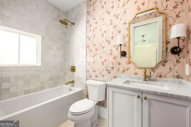 $1,575,000 | 11798 Serenbe Road, Chattahoochee Hills, GA 30268