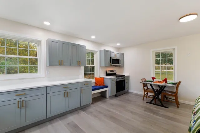 $399,000 | 51 Pearl Street, Grand Isle, VT 05458