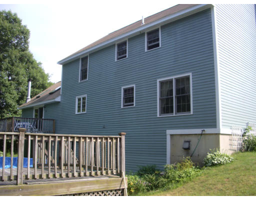 18 Old Town Road Beverly, MA 01915 - Photo 3 of 18