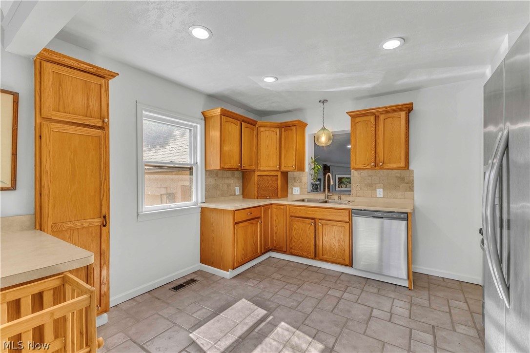 950 East Sprague Road Broadview Heights, OH 44147 - Photo 9 of 45